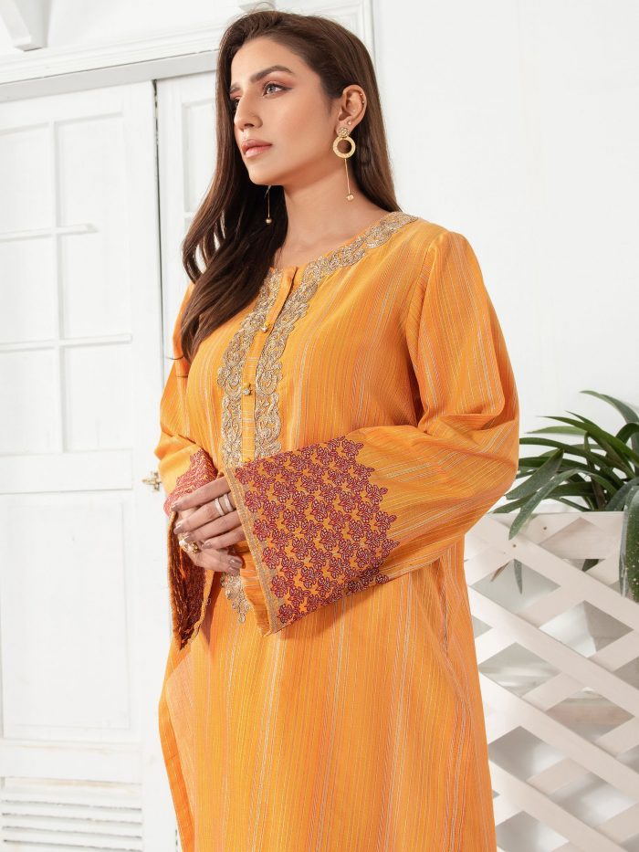 Khaadi-Trouser and shirt - Image 2