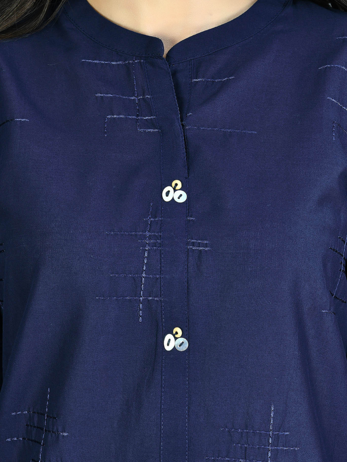 Embroidered Lawn Kurti - Image 4